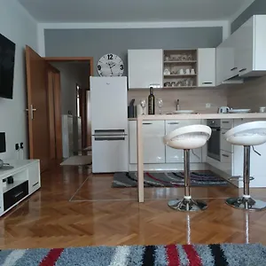 Apartment Sve U 5 Minuta